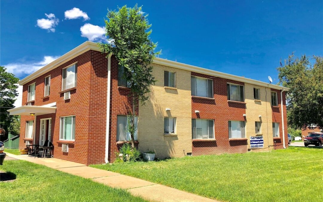 Just Sold: Lakewood 24 Unit Sells at 4.4% CAP