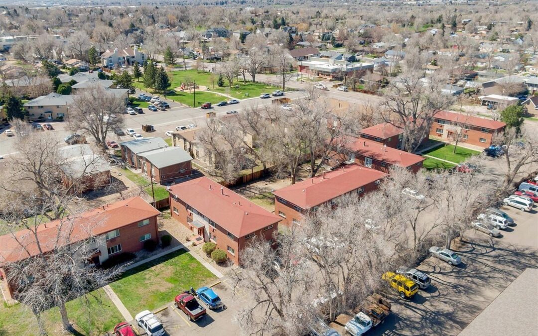Just Sold: 3741 Oak St