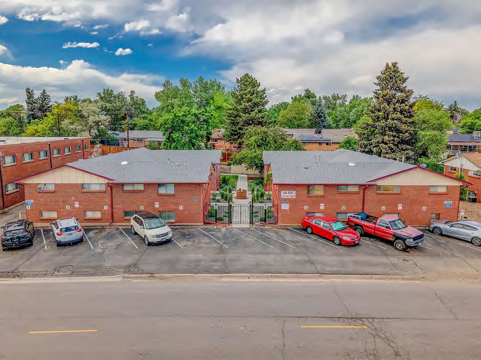 Just Sold: 4.0% CAP in South Denver